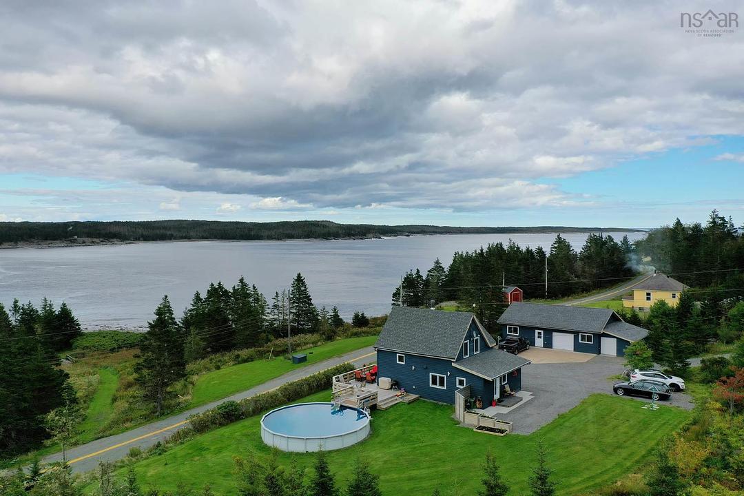 150 New Harbour Road, Larrys River, NS