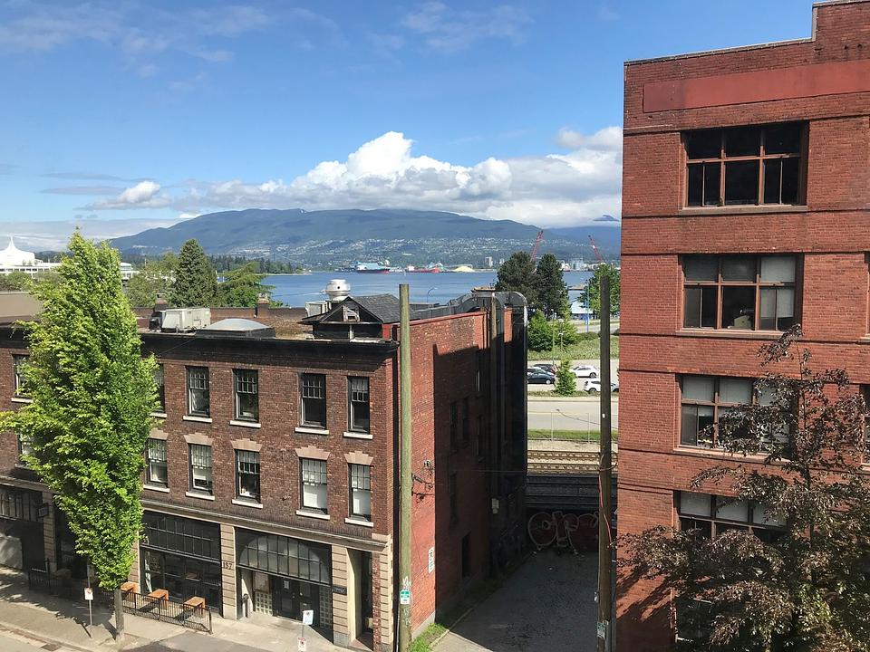 190 Alexander Street, Vancouver, BC