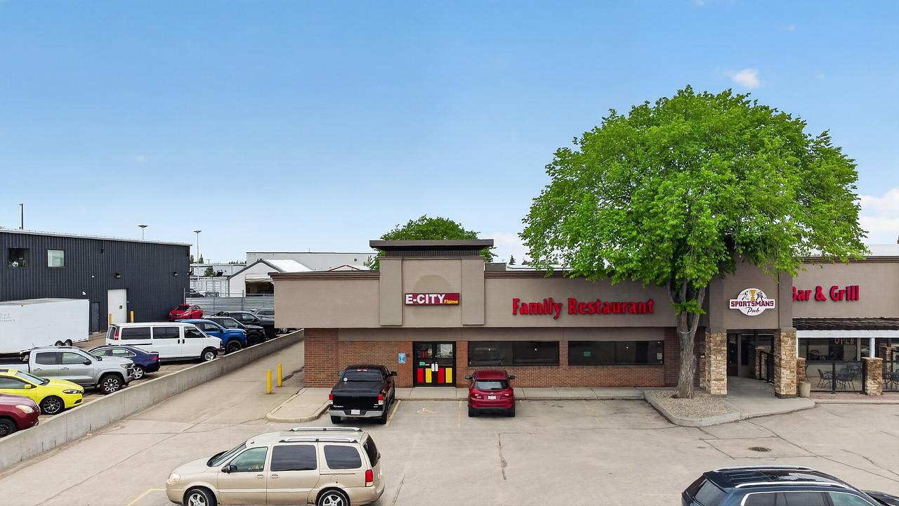 5708 75 Street Northwest, Edmonton, AB