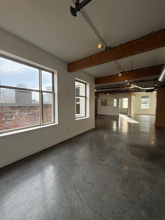 250 - 319 W Pender St, Vancouver, BC