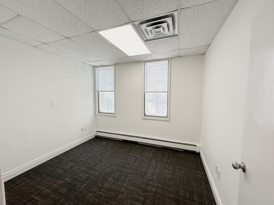 403 - 111 Waterloo Street, London, ON