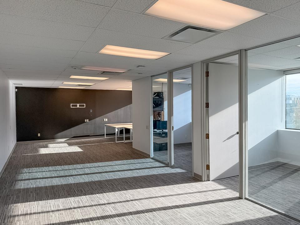 412 - 4370 Dominion Street, Burnaby, BC