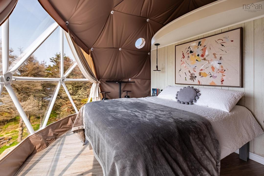 8 Simmons Island, West Dover, NS