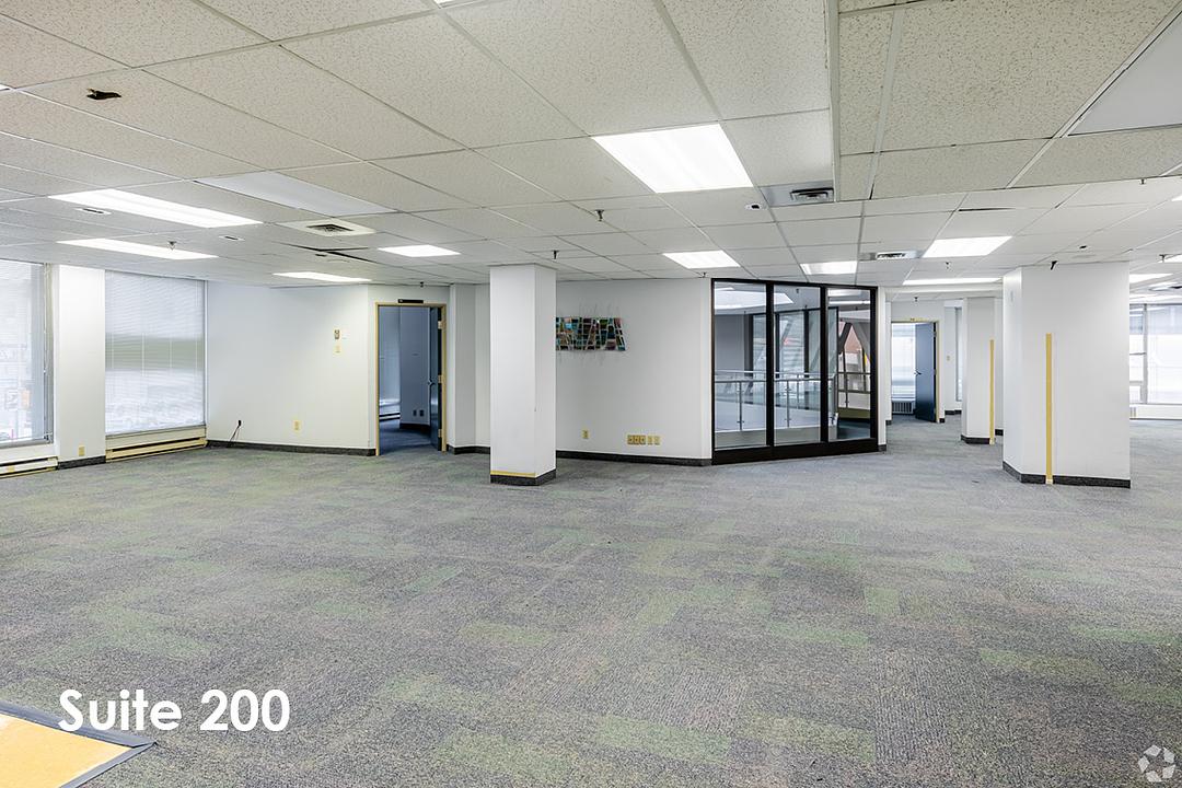 200 - 1 Nicholas Street, Ottawa, ON