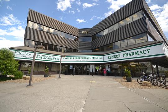 1620 29 St NW, Calgary, AB
