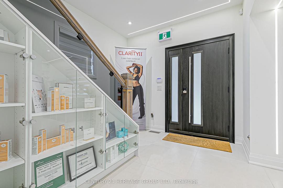 72 Prospect Street, Newmarket, ON
