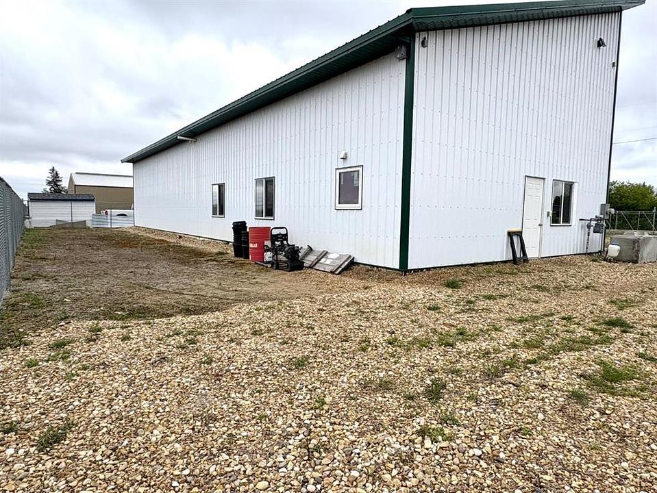 5 Industrial Avenue, Rosalind, AB