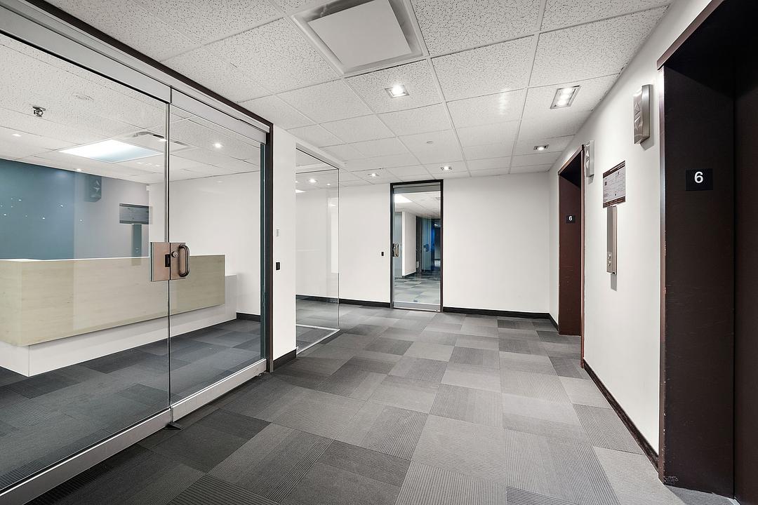 1180 Rue Drummond, Montréal, QC