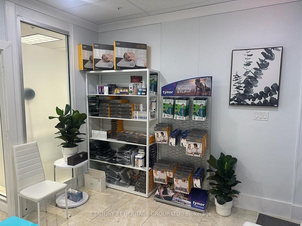 2 - 7181 Yonge Street, Markham, ON