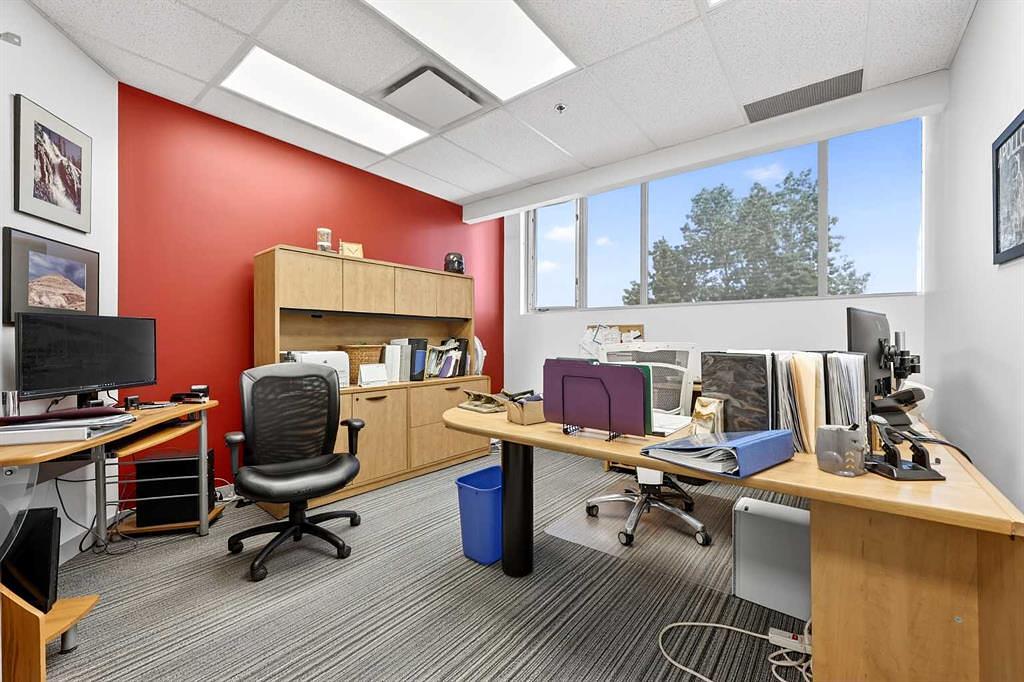 140 - 5700 1 Street Southwest, Calgary, AB