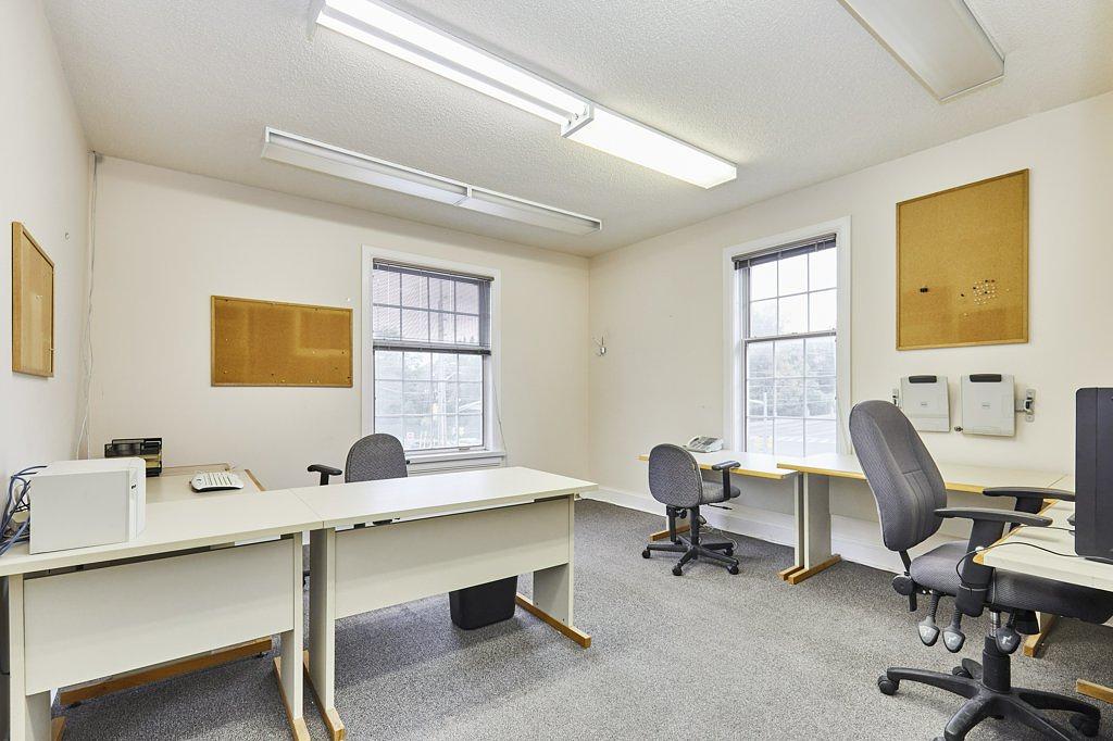 215 Simcoe Street North, Oshawa, ON