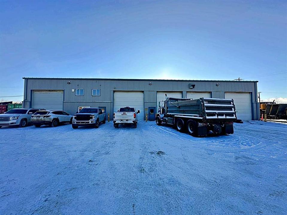 145 Macdonald Crescent, Fort McMurray, AB