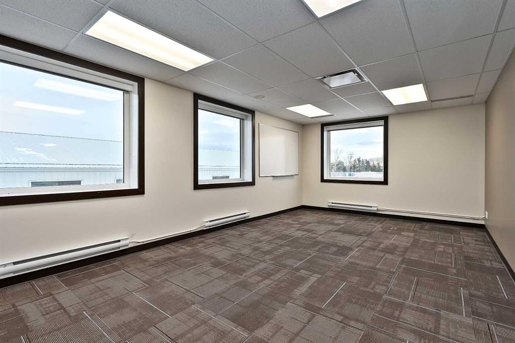 64137 Highway 543e, Aldersyde, AB