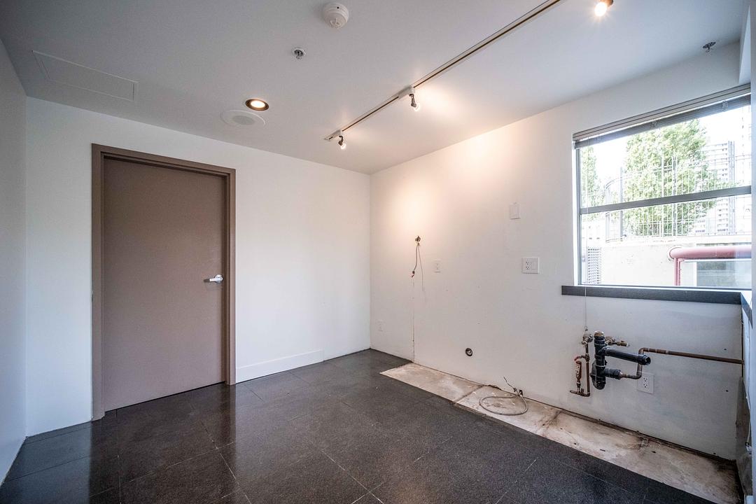 701 - 1006 Beach Avenue, Vancouver, BC