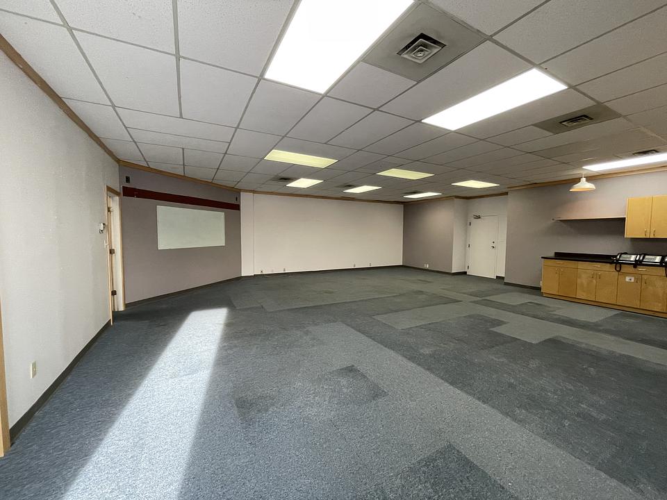 4825 47 Street, Red Deer, AB