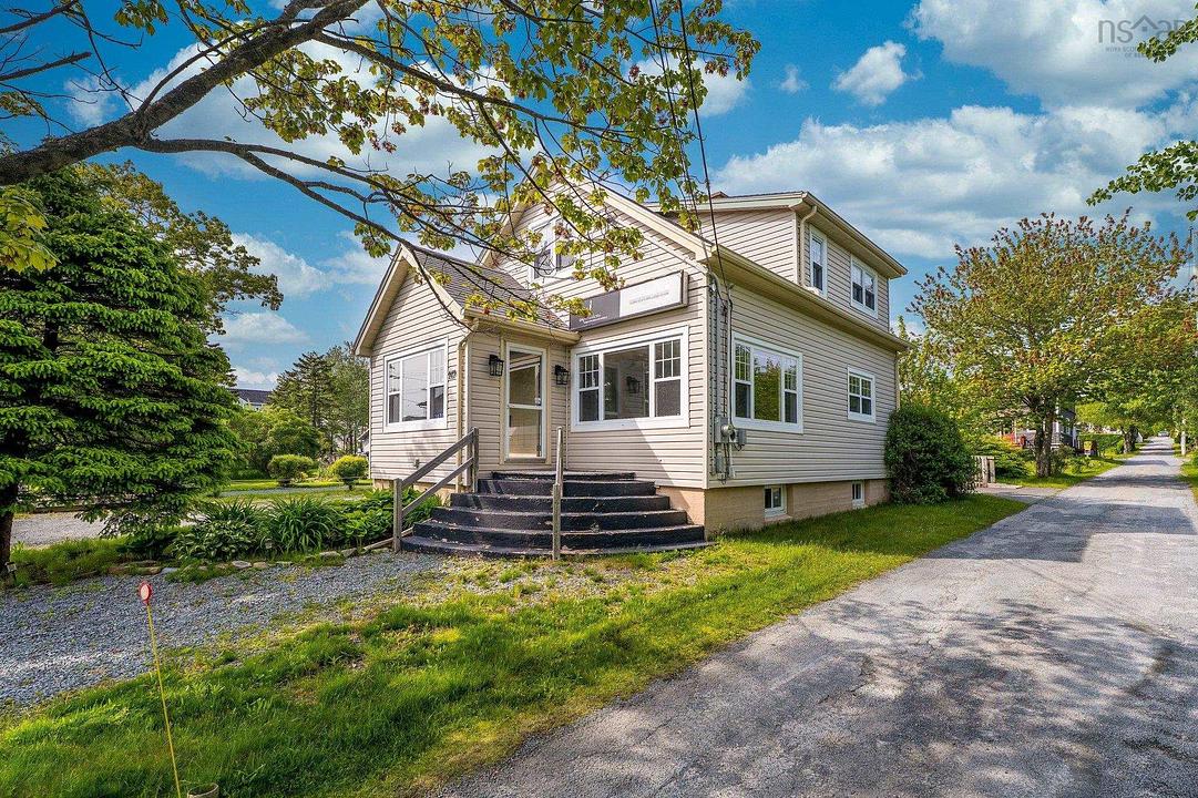 1470 Main Road, Eastern Passage, NS