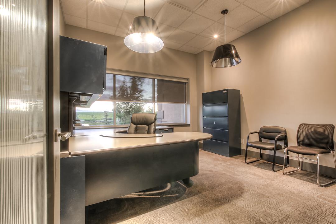 100 - 402084 81 Street East, Aldersyde, AB