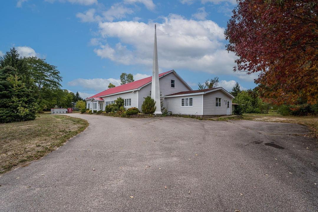 10443 Nova Scotia Trunk 1, Lawrencetown, NS