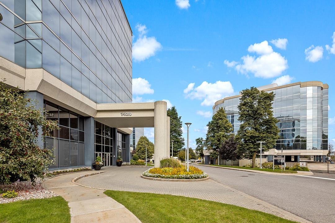 300 - 1430 Blair Towers Place, Ottawa, ON