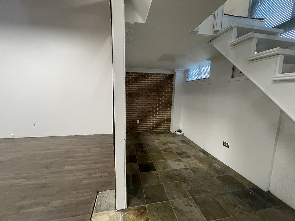 202 - 910 Richards Street, Vancouver, BC
