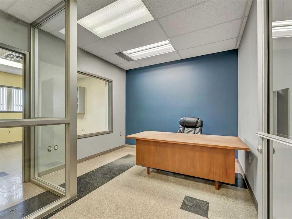 1782 32 Street Southwest, Medicine Hat, AB
