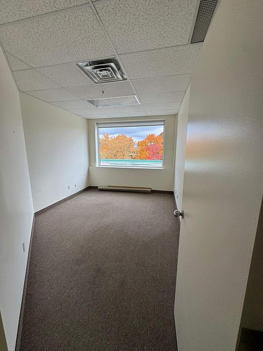 310 - 6525 Boulevard Décarie, Montreal, QC