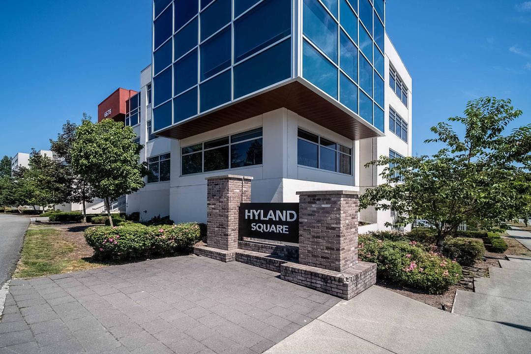 201/202 - 6678 152 Street, Surrey, BC