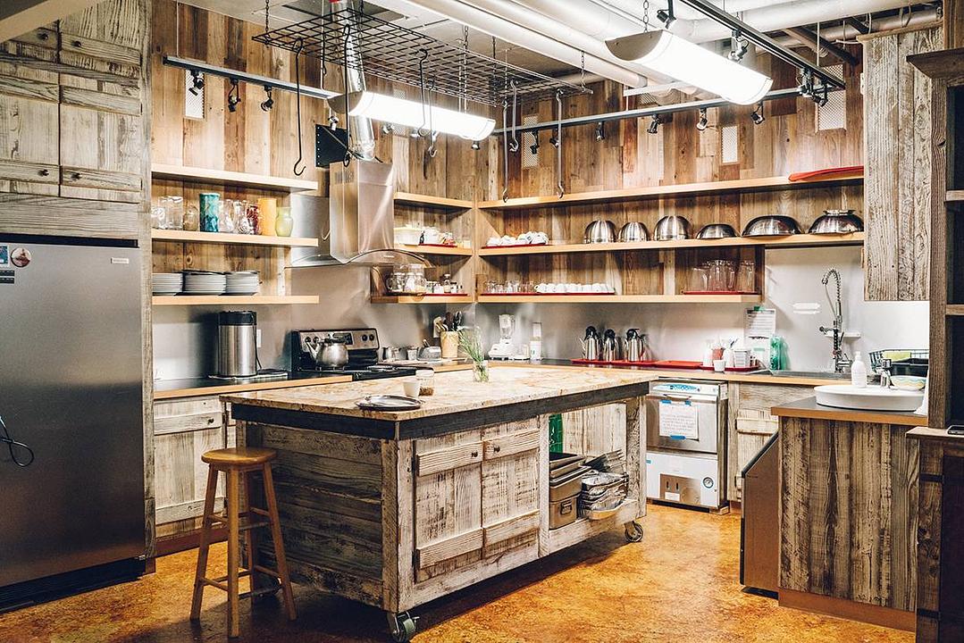 3624 Fraser Street, Vancouver, BC