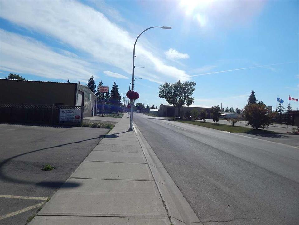 837 Centre Street, Carstairs, AB