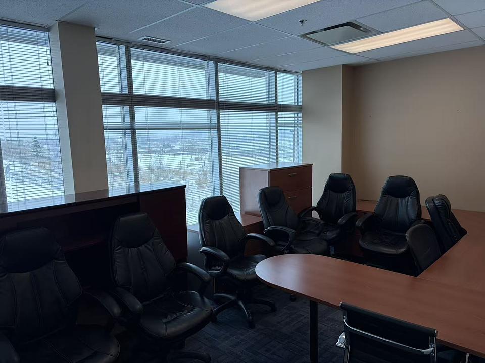228 - 4000 4 Street Southeast, Calgary, AB