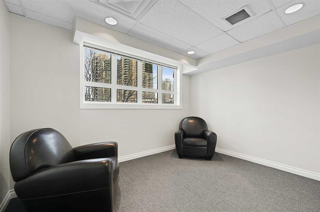 104 - 138 18 Avenue Southeast, Calgary, AB