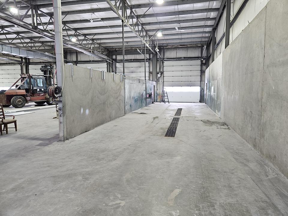 1 - 27123 - 9, Hwy 597, Lacombe County, AB