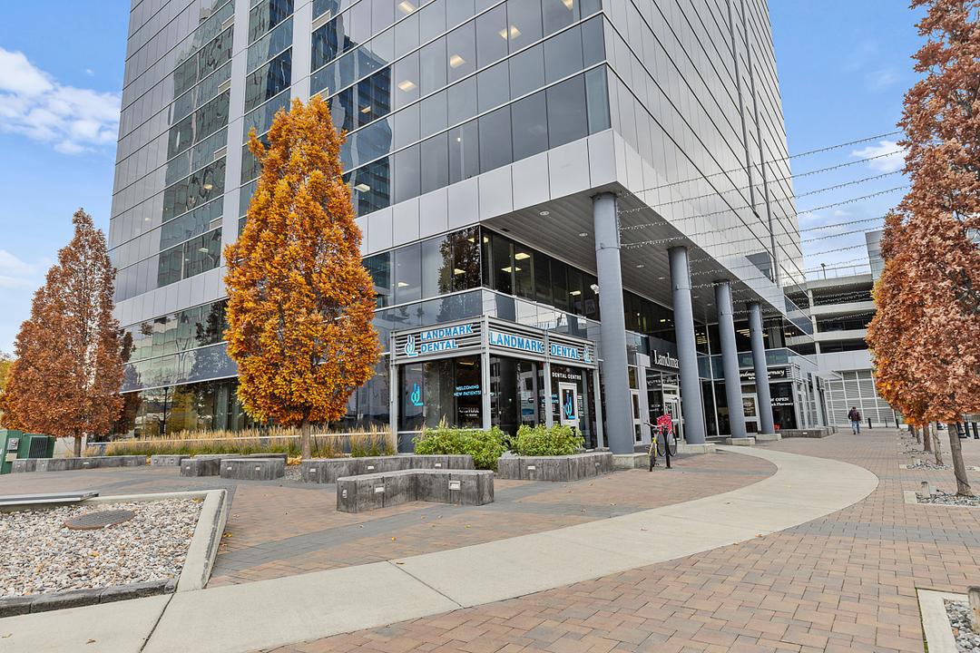 1260 - 1631 Dickson Avenue, Kelowna, BC