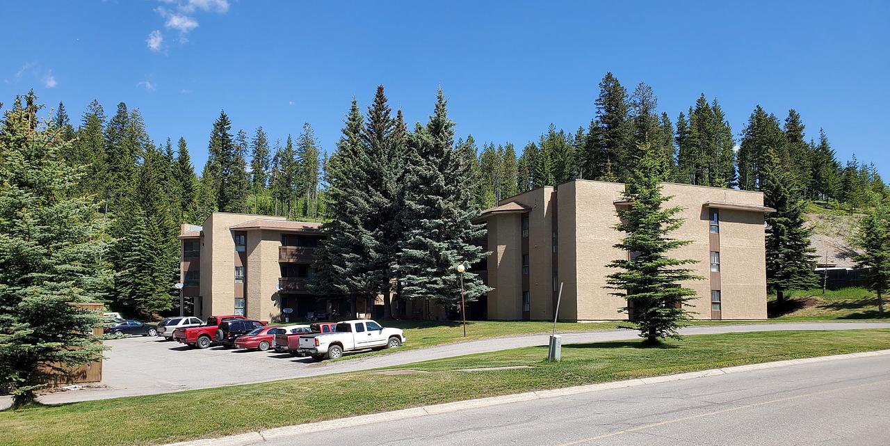 1520 1st Street South, Cranbrook, BC