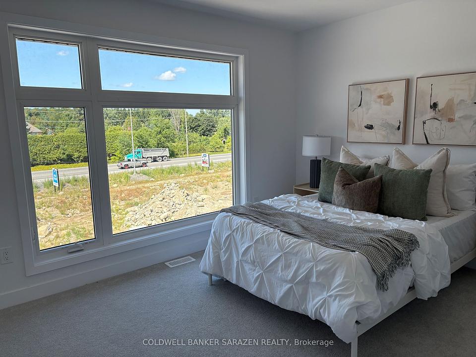 33E Salamander Way, Ottawa, ON