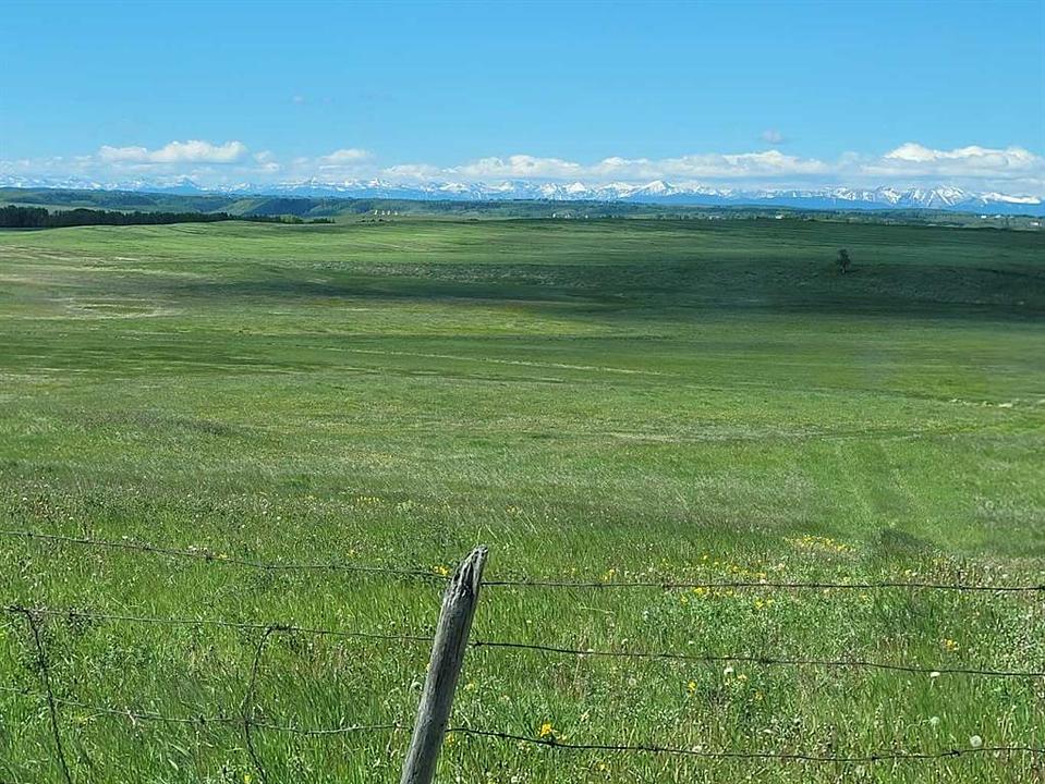 W-5,R-3,T-27,S-22, NW,SW - Lochend Road, Rocky View County, AB