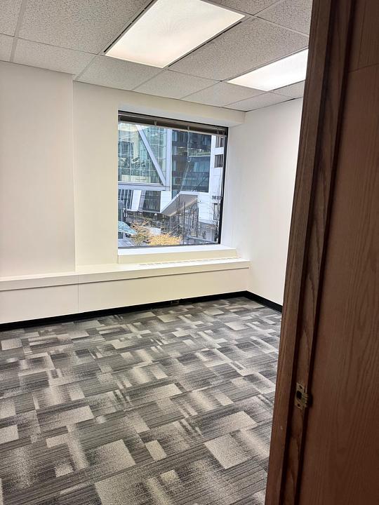 311 - 698 Seymour St, Vancouver, BC