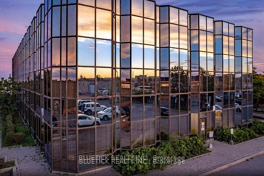 225B - 350 Rutherford Road South, Brampton, ON