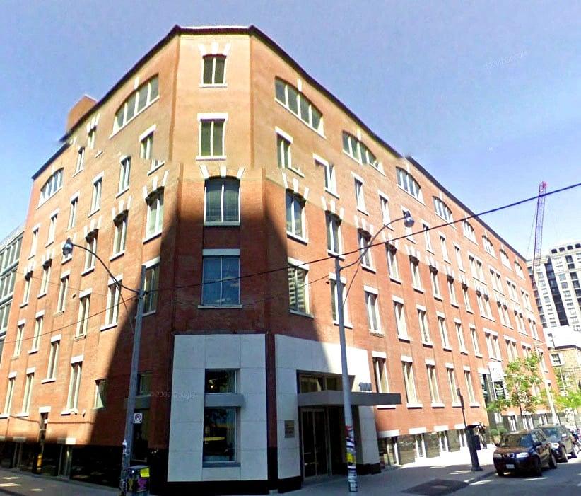 200 - 100 Simcoe Street, Toronto, ON