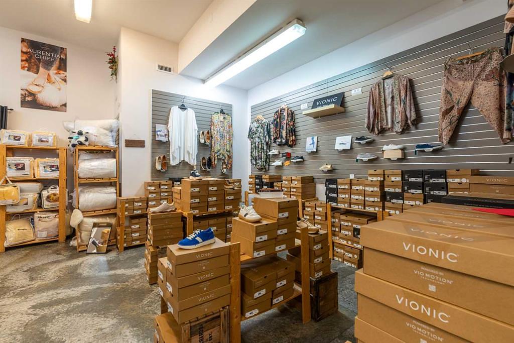 4305 57 Avenue, Lloydminster, AB