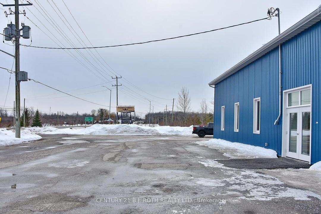 240 9th Avenue East, Owen Sound, ON