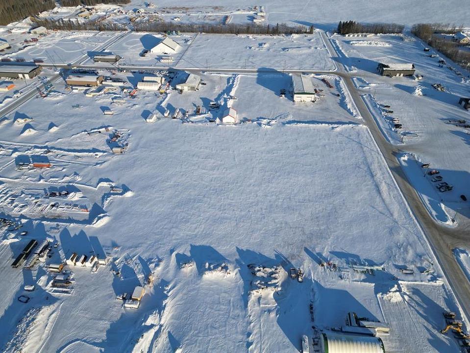 9402 102 Avenue, La Crête, AB