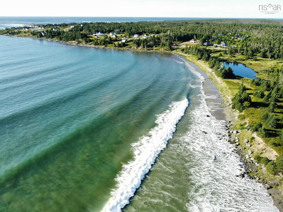 150 New Harbour Road, Larrys River, NS