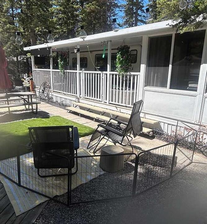 5 Timber Close - 5230 Alberta 27, Sundre, AB