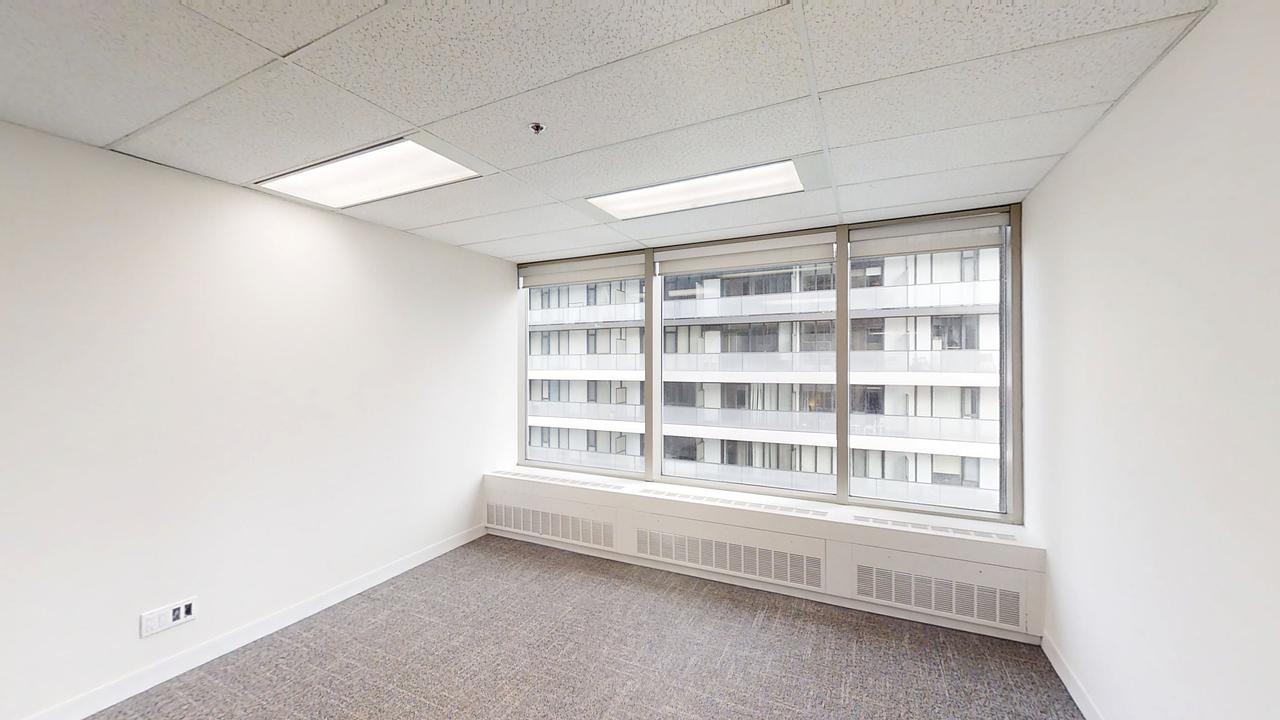1503 - 400 University Avenue, Toronto, ON