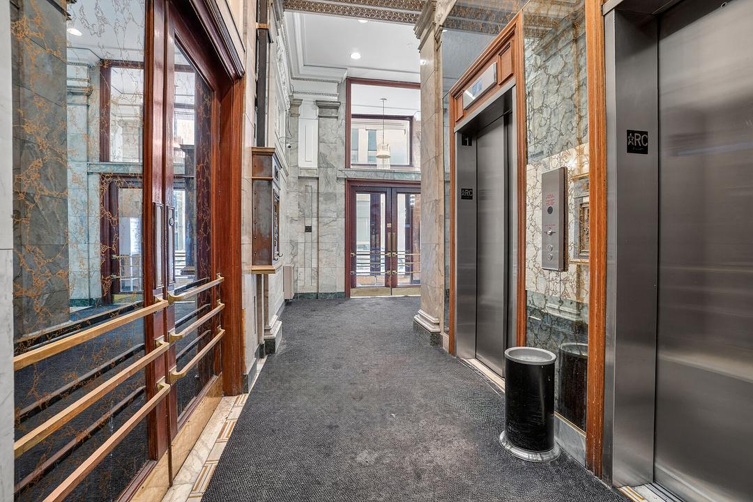 2e - 84 Rue Notre-Dame Ouest, Montréal, QC