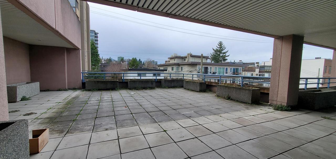 202 - 1338 West Broadway, Vancouver, BC