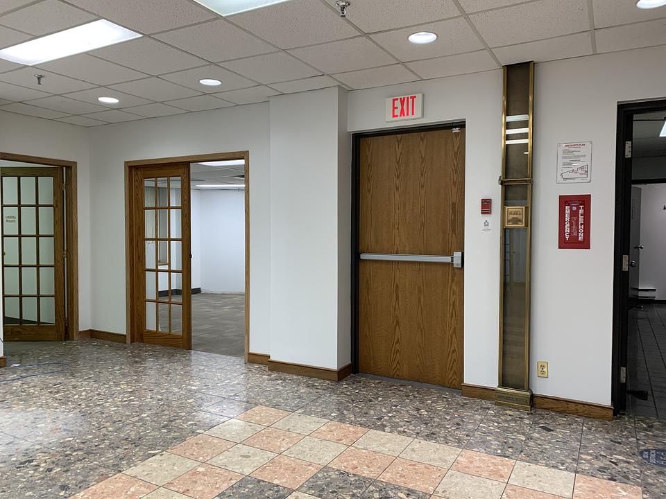 9th floor - 191 Lombard Ave, Winnipeg, MB