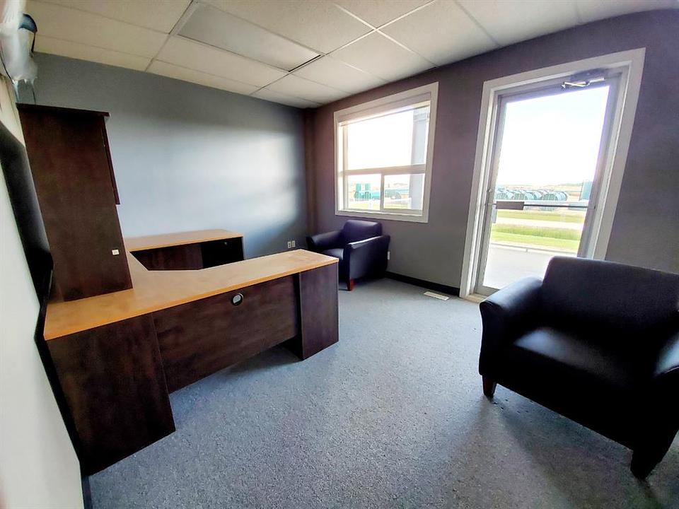 594058 - 125B range Road, Whitecourt, AB
