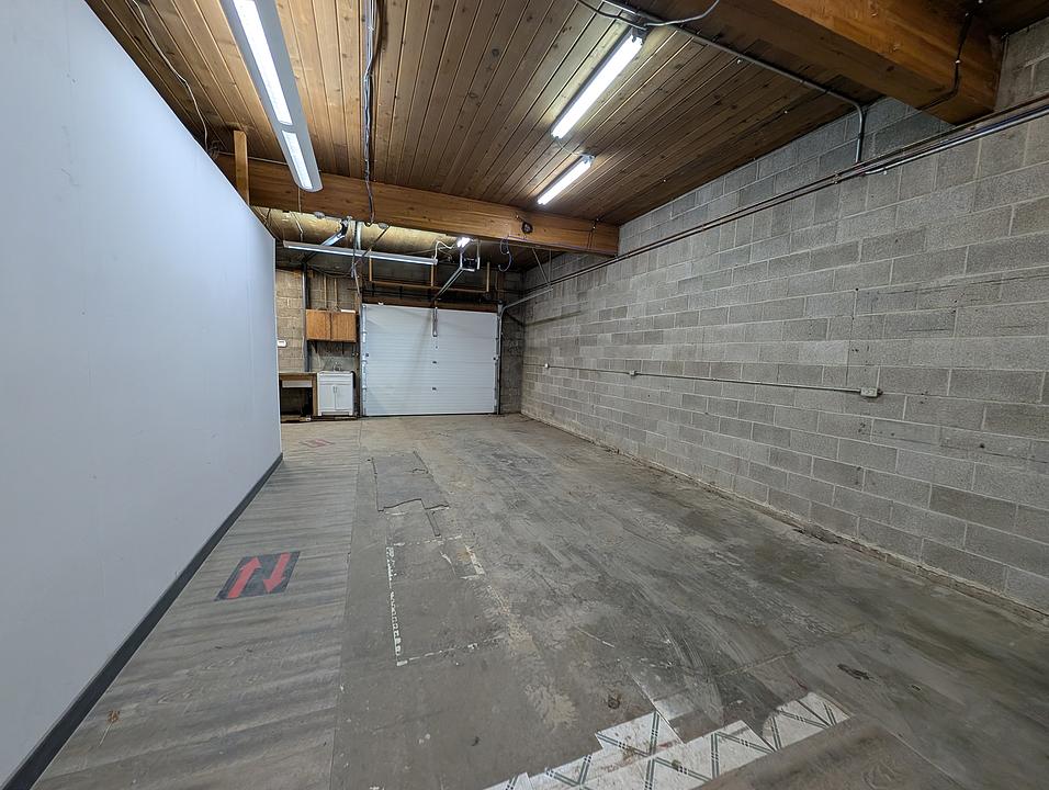 15206 Stony Plain Road, Edmonton, AB